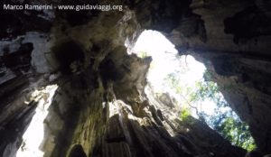 Grotta di Sawa-I-Lau, Yasawa, Figi. Autore e Copyright Marco Ramerini.